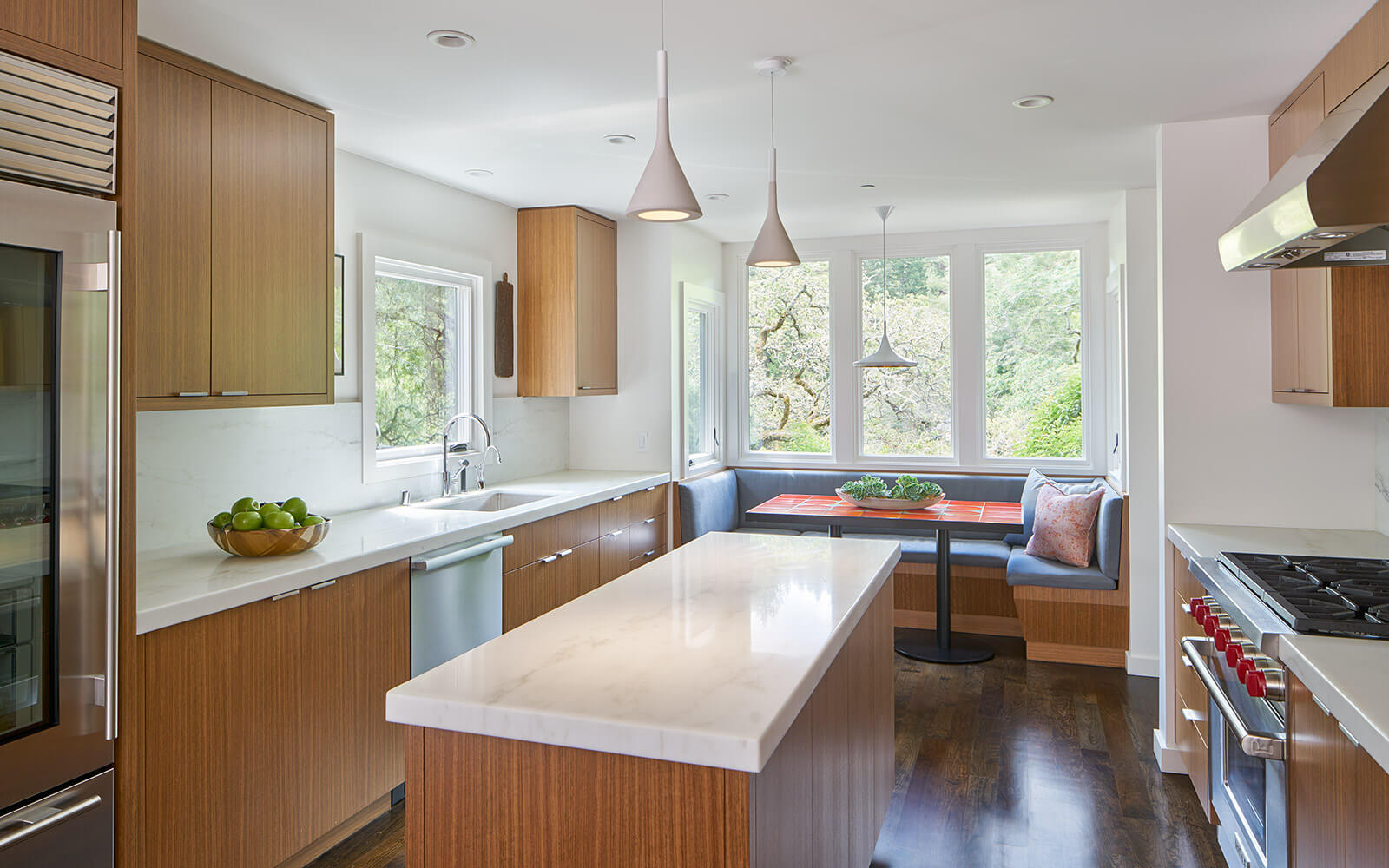 studio vara residential Kentfield kitchen cabinet 